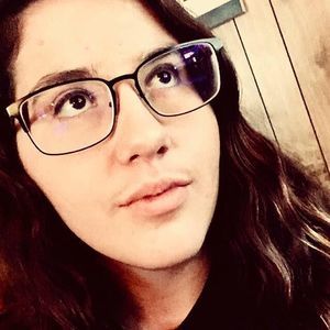 Meet your Posher, Amy marie